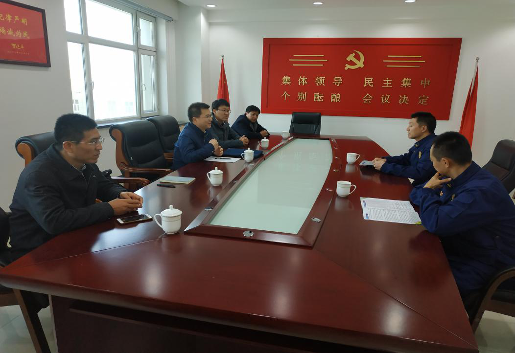 万象城官网与第八师石河子市综合应急救援指挥中心领导关于救援技术专业建设的座谈会
